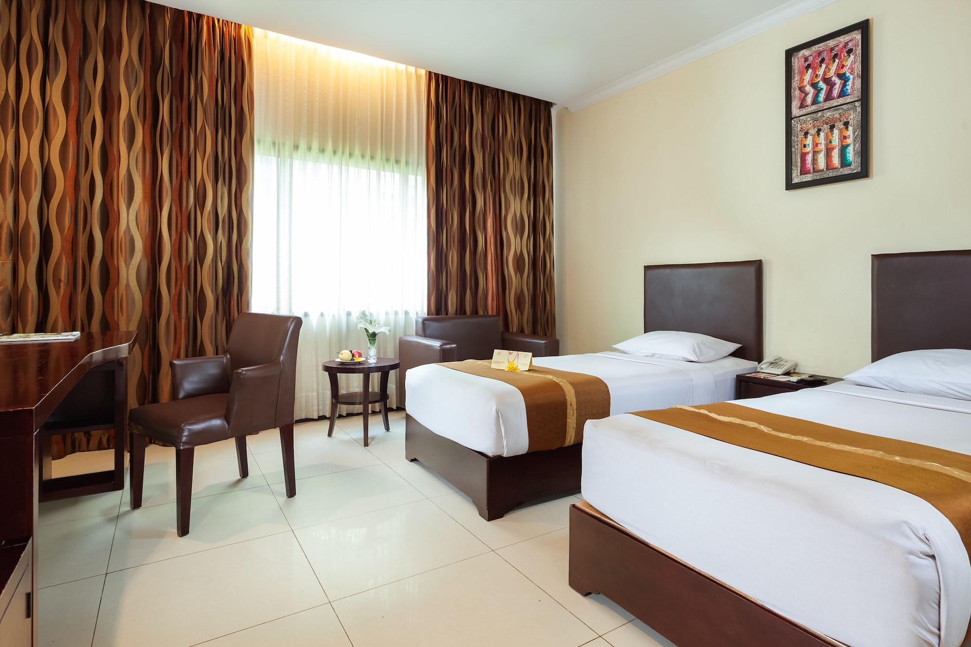 Hotel Montana Dua Маланг Экстерьер фото