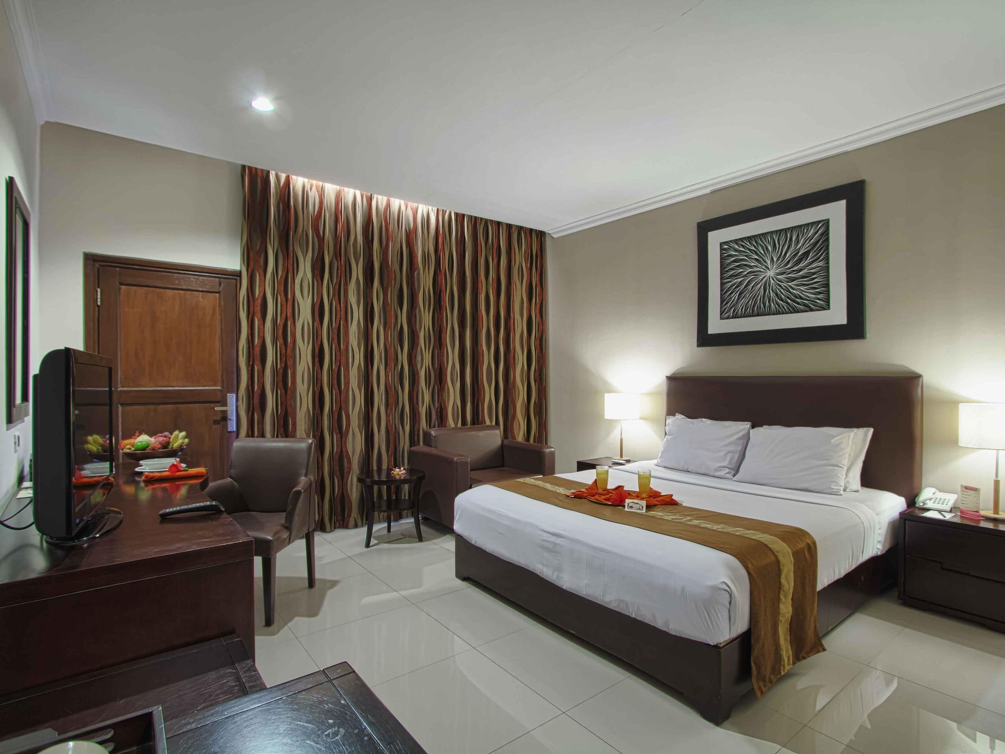 Hotel Montana Dua Маланг Экстерьер фото