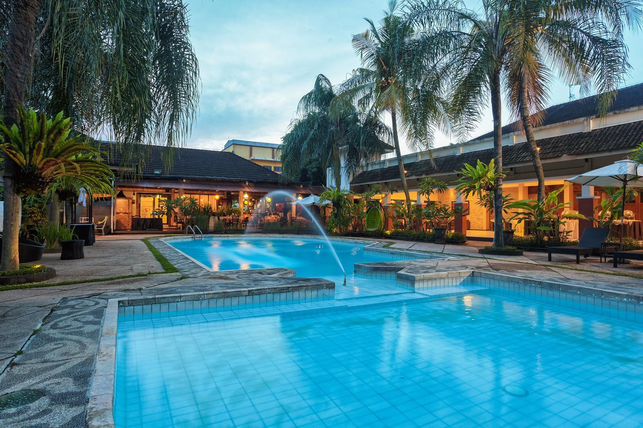 Hotel Montana Dua Маланг Экстерьер фото