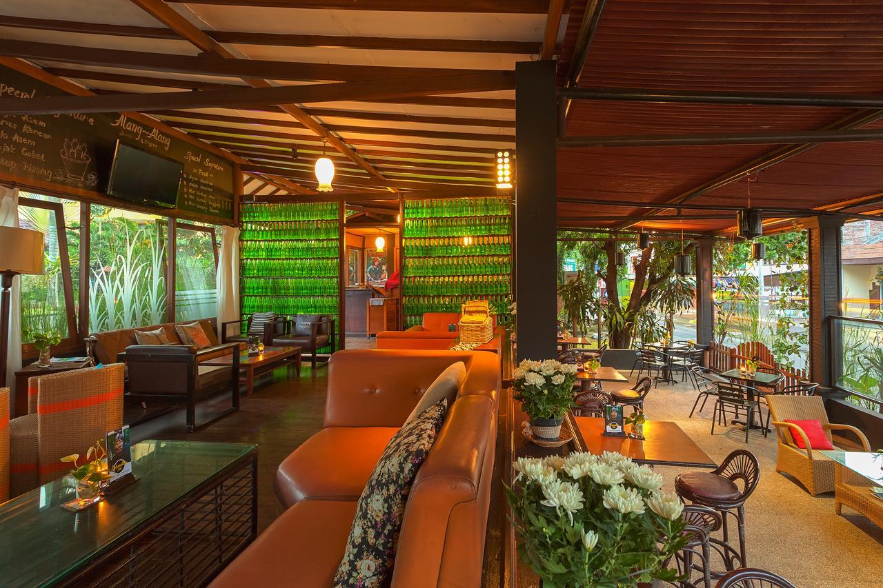 Hotel Montana Dua Маланг Экстерьер фото